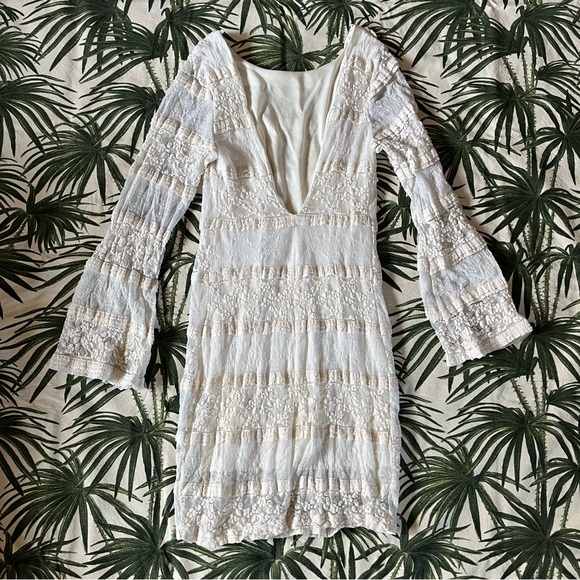 ✨SOLD✨ Audrey 3+1 • White Lace Mini Dress - Picture 6 of 11